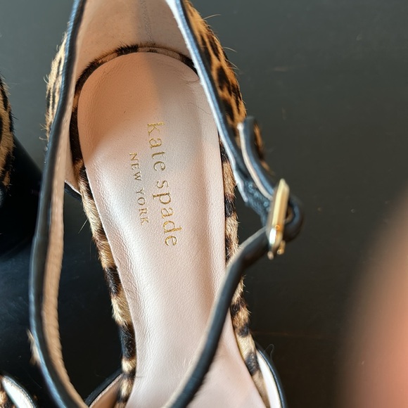 Kate Spade heels size 6.5.  Never worn just tried on! - Picture 3 of 5